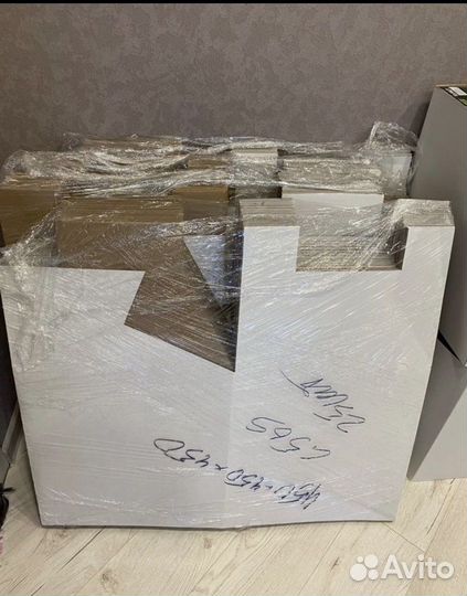 Коробка подарочная