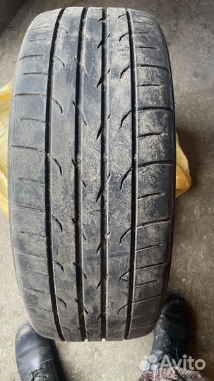 Dunlop Direzza DZ102 215/55 R17 94V