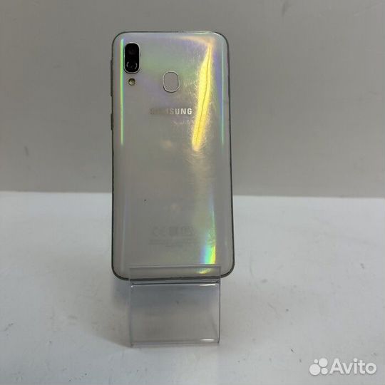 Samsung Galaxy A40, 4/64 ГБ