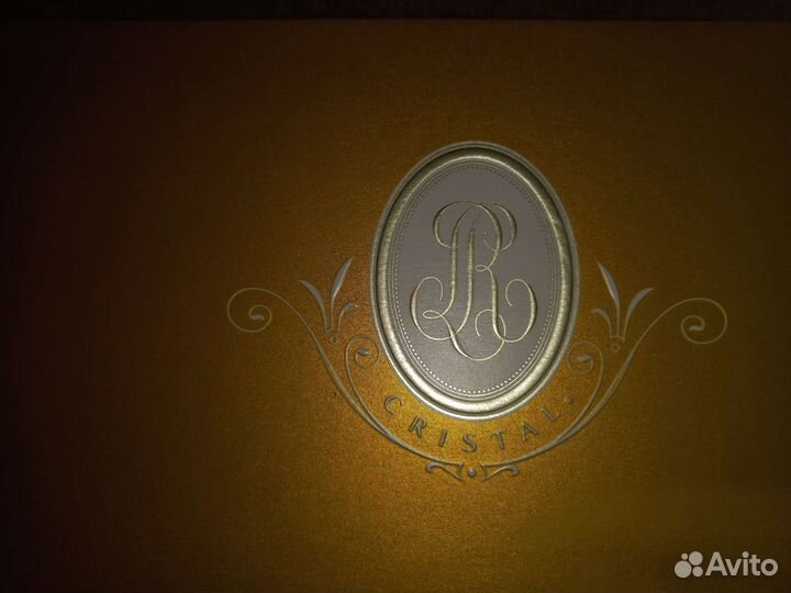 Коробка от шампанского Cristal