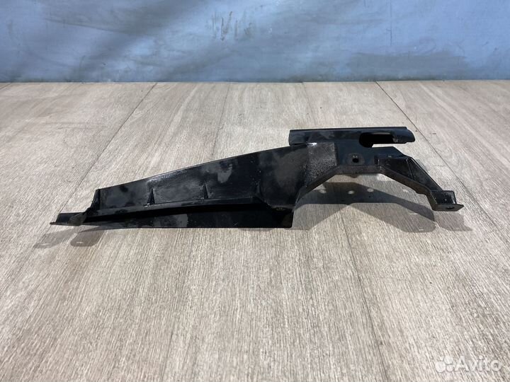 Кронштейн переднего бампера Peugeot 4007 GP