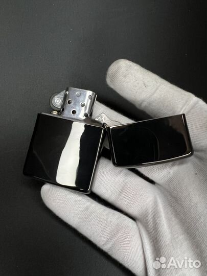 Зажигалка бензиновая zippo