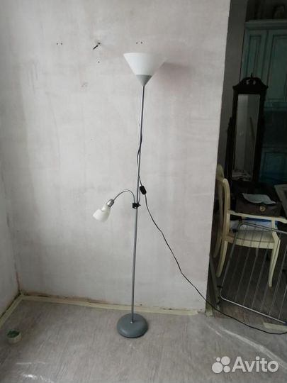 Торшер напольный