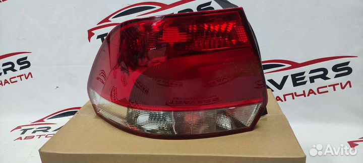 Фонарь задний левый Volkswagen Polo V /10-15г