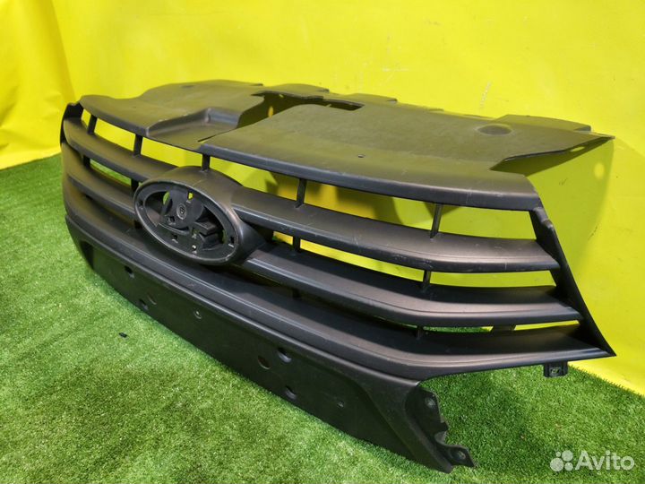 Решетка радиатора LADA Vesta 2015