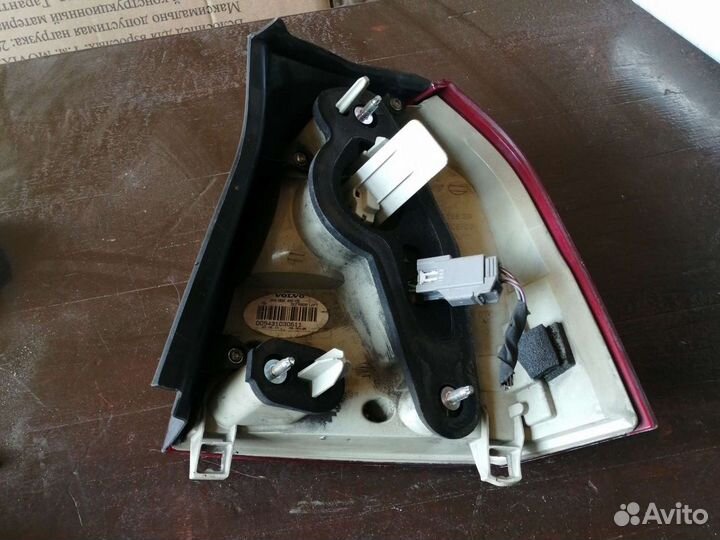 Фонарь левый на Volvo Xc70 2008-2012 год