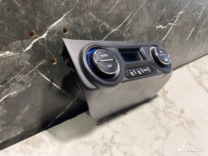 Блок управления климат-контролем Kia Rio G4FC 2013