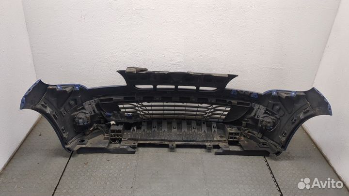 Бампер передний Renault Megane 3, 2011
