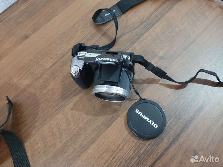 Компактный фотоаппарат olympus