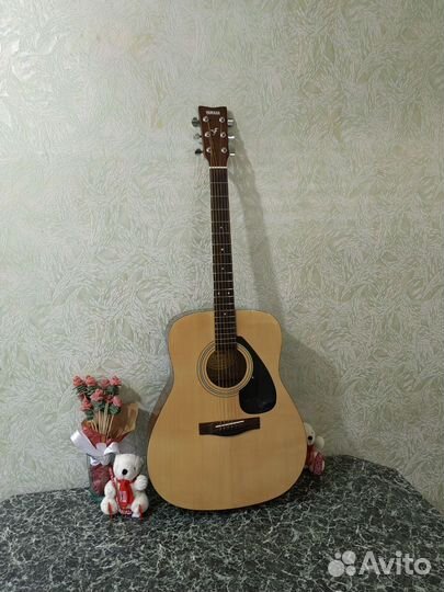 Акустическая гитара yamaha f310 отличная