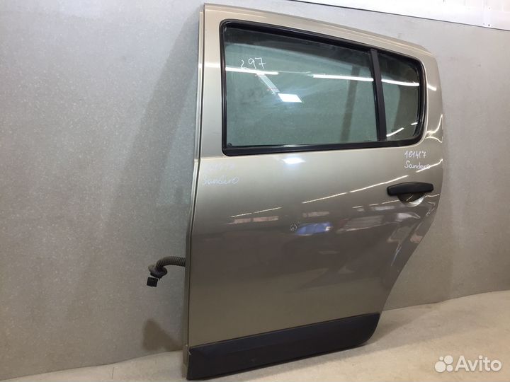 Дверь задняя левая Renault Sandero 2009-2014