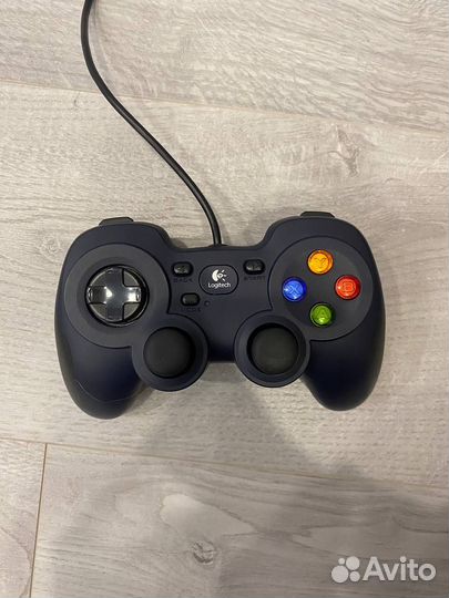 Геймпад Logitech F310