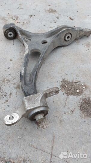 Рычаг передний левый Мерседес w164 ml gl AMG