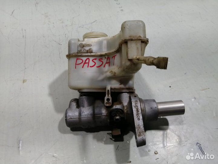 Главный тормозной цилиндр Volkswagen Passat B6 B6
