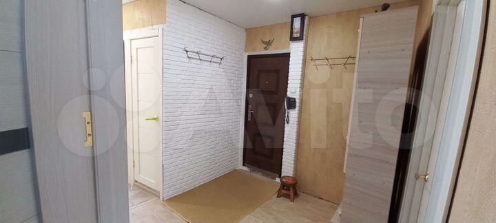 3-к. квартира, 60 м², 1/5 эт.