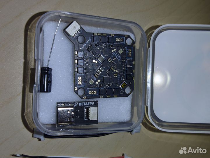Betafpv AIO F4 2-3S 20A полётный контроллер FPV