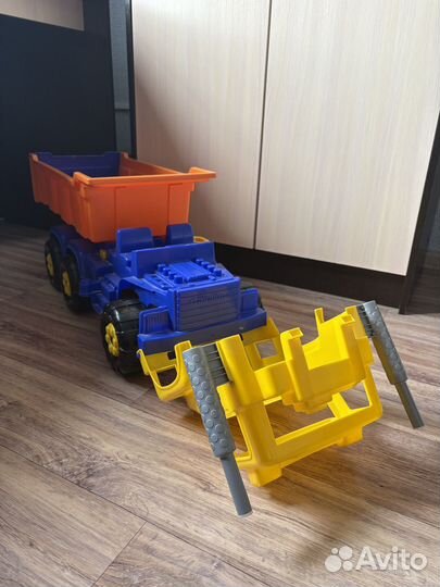 Машина грузовик игрушка