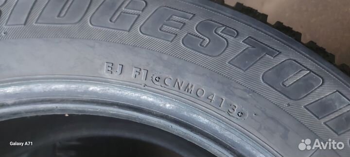 Bridgestone Ice Cruiser 7000 215/60 R16