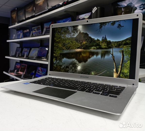 Тонкий ноутбук Intel +4gb +SSD +HDD Гарантия