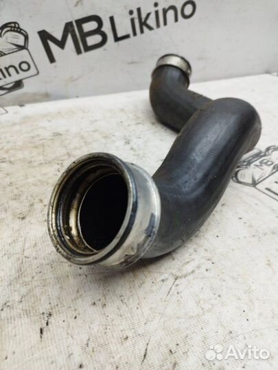 Патрубок интеркулера правый Mercedes Cls W219