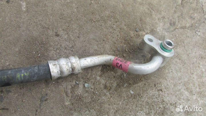 Трубка кондиционера.С 15.11.13г.в. (Hyundai Equus)