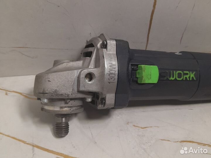 Ушм болгарка Swork 9135A не рабочая