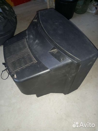 Телевизор samsung