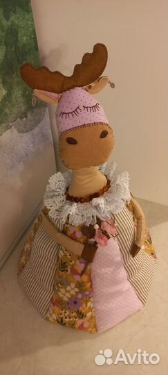 Грелка на чайник Лосиха Варвара Кирилловна