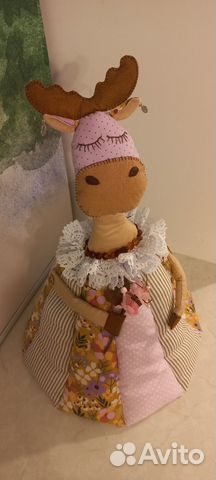 Грелка на чайник Лосиха Варвара Кирилловна