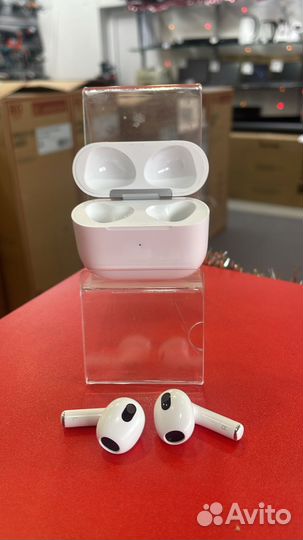 Беспроводные наушники Apple AirPods 3