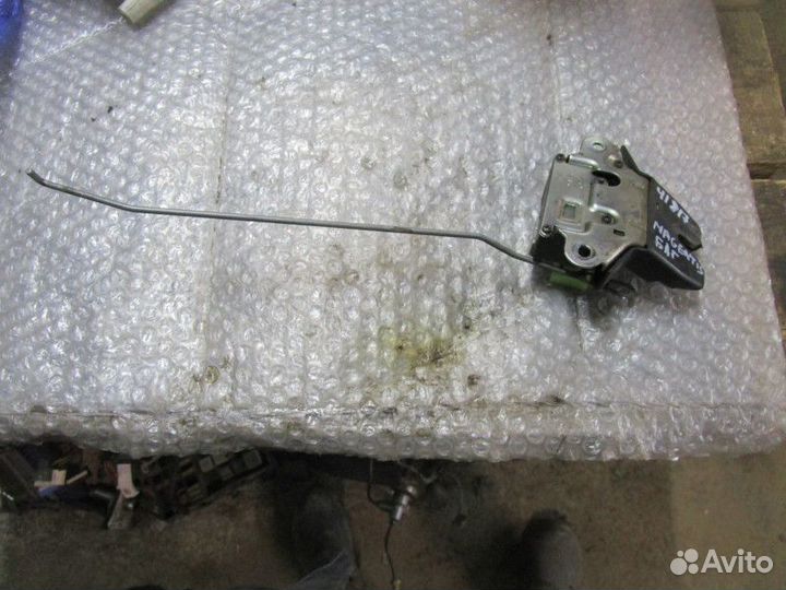 Замок багажник Kia Magentis 2005-2010 (812302G500)