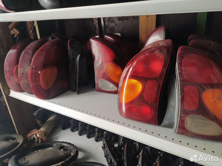 Задние фары на chevrolet lanos