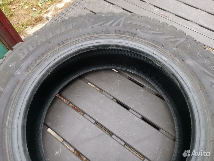 Dunlop SP Winter Ice 02 175/65 R14 82T