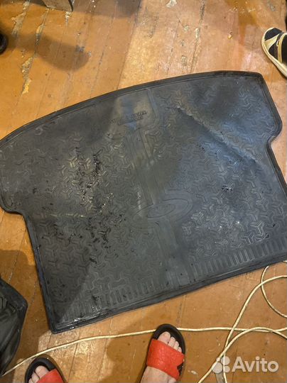 Полик на чери