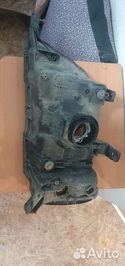 Фара передняя правая Honda cr-v rd-1