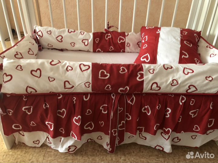 Бортики в кровать
