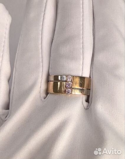 Золотое кольцо с камнем 18р