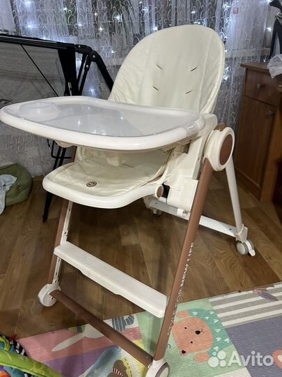 Стульчик для кормления happy baby