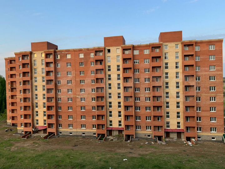 2-к. квартира, 54 м², 1/9 эт.