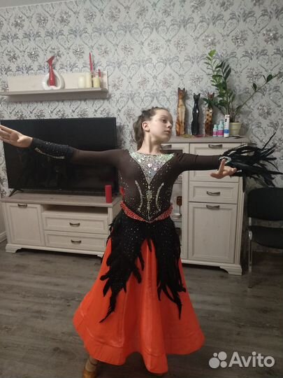 Платье для бальных танцев стандарт