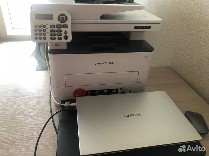 Продам мфу M6800FDW