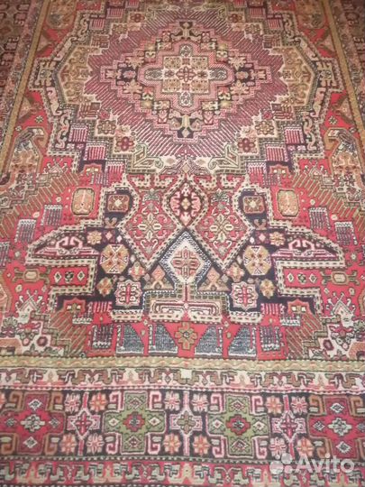 Ковер шерстяной натуральный. 2 на 3 метра