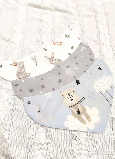 Непромокаемые слюнявчики