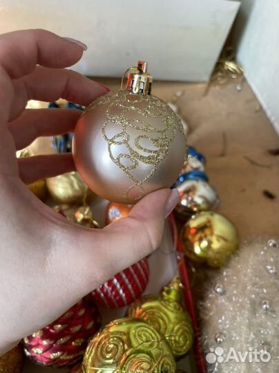 Елочные игрушки
