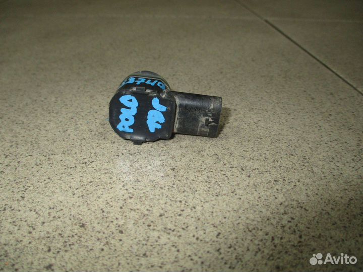 Датчик парковки VW Polo Sedan