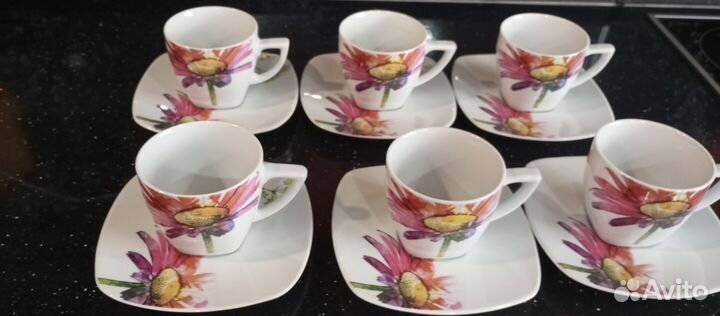 Чайный сервиз на 6 персон