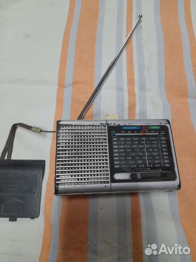 Радиоприемник Витек И есть с Usb приемник