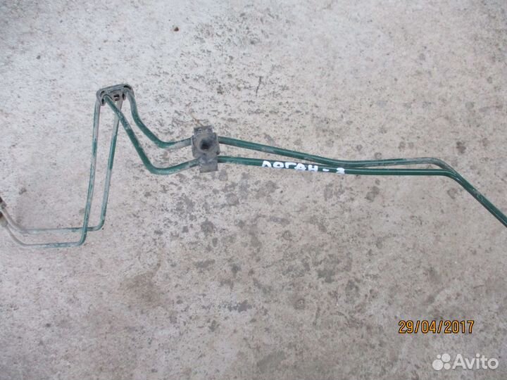 Магистраль тормозной системы Рено Логан 1 (2012г.)