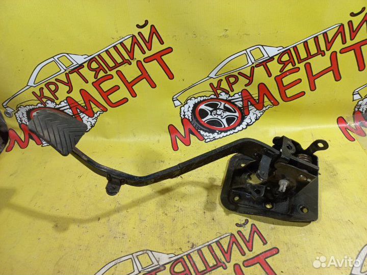 Педаль сцепления Mitsubishi Lancer X 10 1.8 4B10