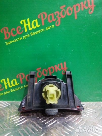 Стоп сигнал Nissan P12 седан